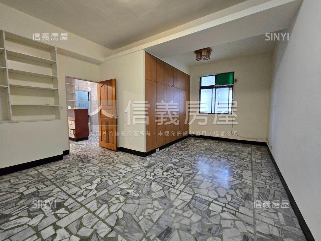 稀有土地持有２２坪大公寓房屋室內格局與周邊環境