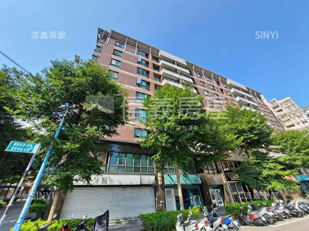 稀有龍鳳學院兩房車位房屋室內格局與周邊環境