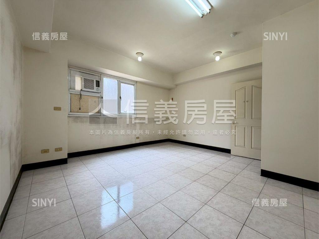 第一家庭方正大兩房房屋室內格局與周邊環境