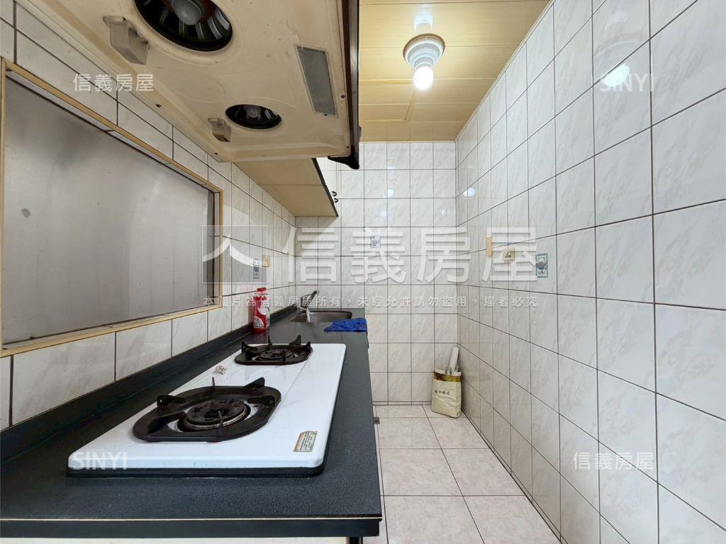 第一家庭方正大兩房房屋室內格局與周邊環境