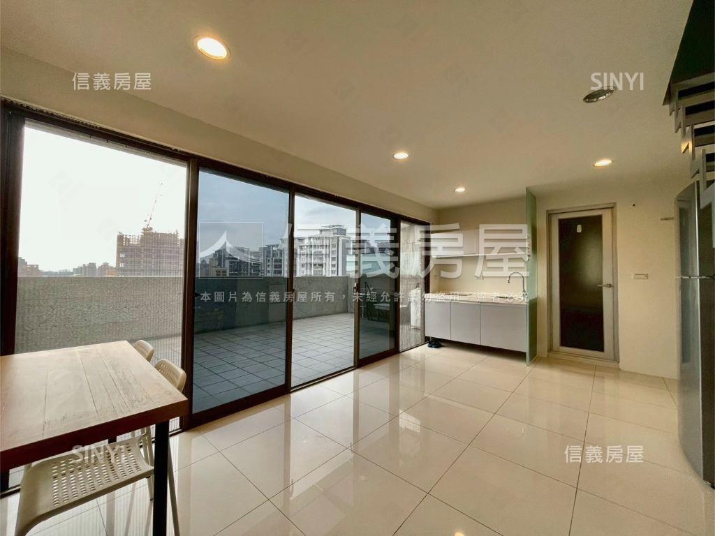潤達ｉ２樓中樓露臺戶房屋室內格局與周邊環境