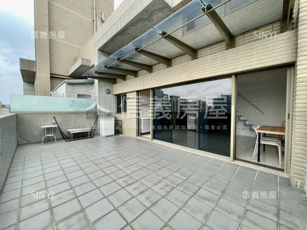 潤達ｉ２樓中樓露臺戶房屋室內格局與周邊環境