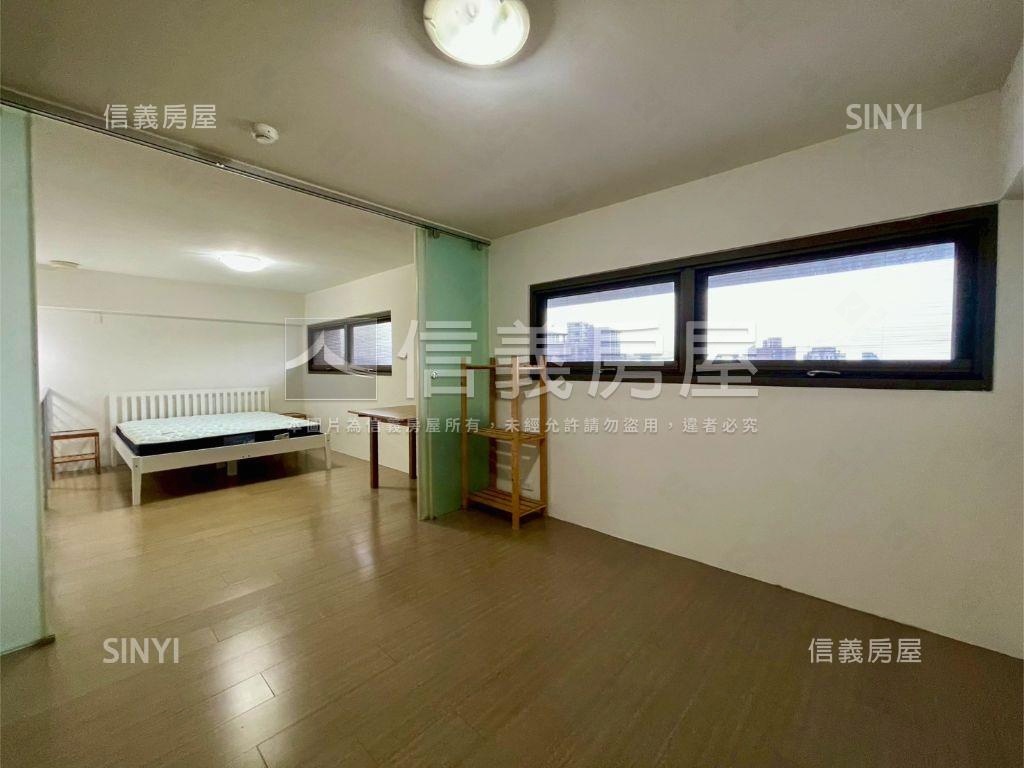 潤達ｉ２樓中樓露臺戶房屋室內格局與周邊環境