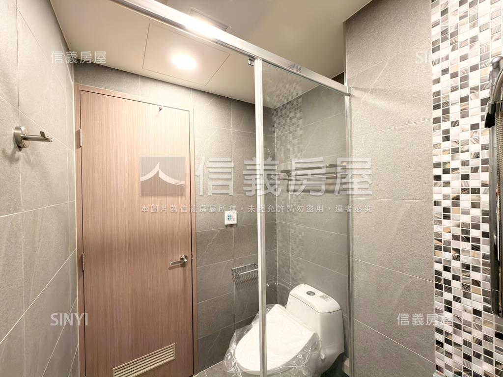 名軒海樂地大兩房坡平車位房屋室內格局與周邊環境