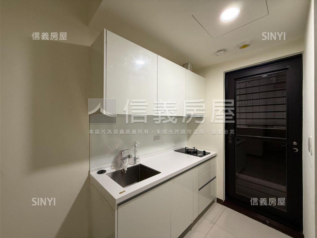 ｛松德８８｝全新發兩房車房屋室內格局與周邊環境