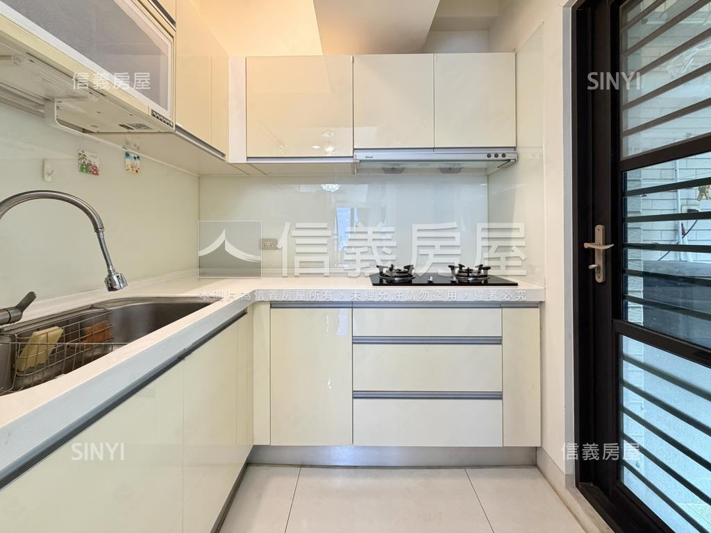 美術川。絕美山景三房平車房屋室內格局與周邊環境