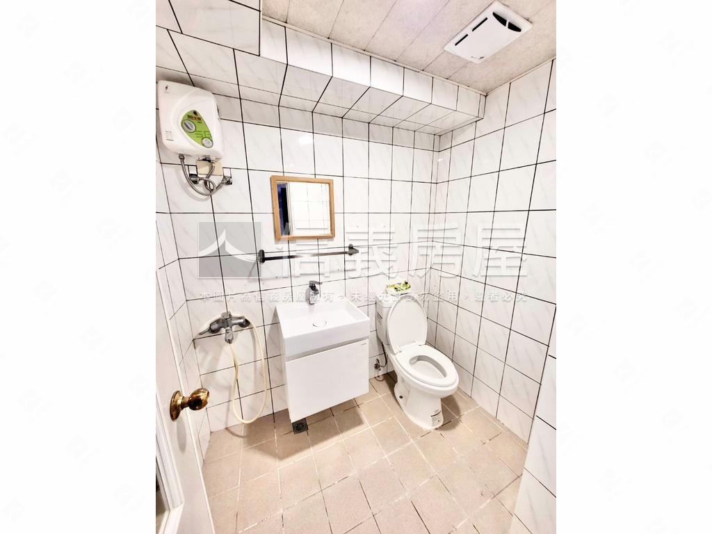 精華地段新天地旁電梯套房房屋室內格局與周邊環境