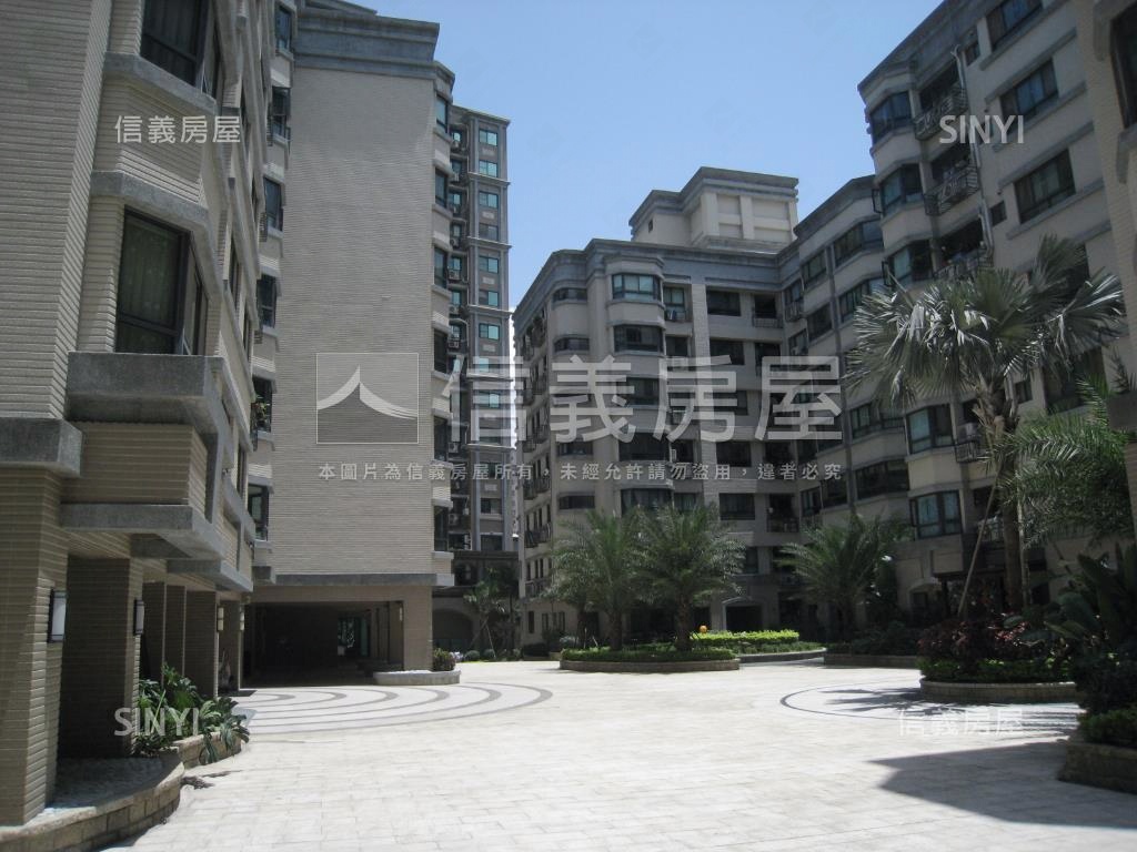 新天地１＋１坡平車位房屋室內格局與周邊環境