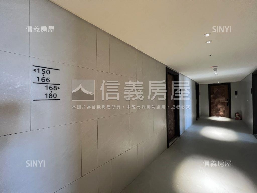 三本雲上高樓豪景平面車位房屋室內格局與周邊環境