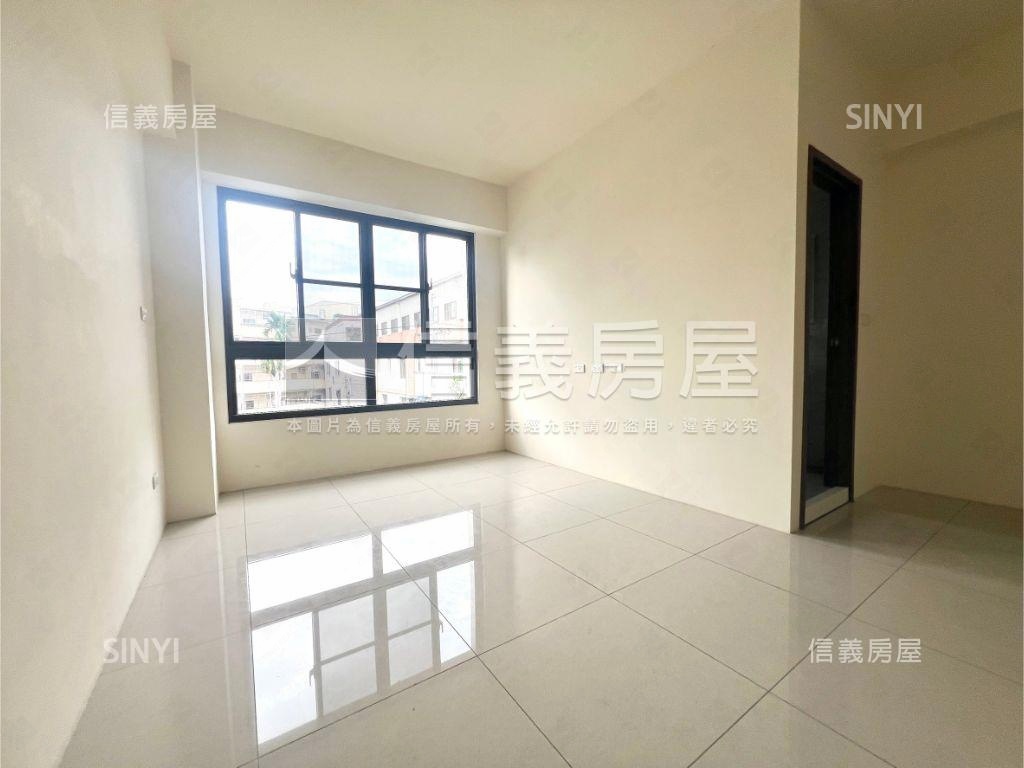 臨路未住電梯美墅房屋室內格局與周邊環境
