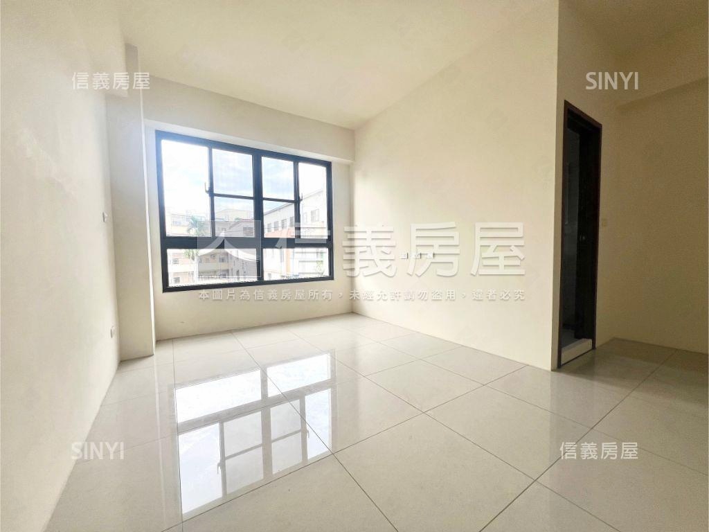 臨路未住電梯美墅房屋室內格局與周邊環境