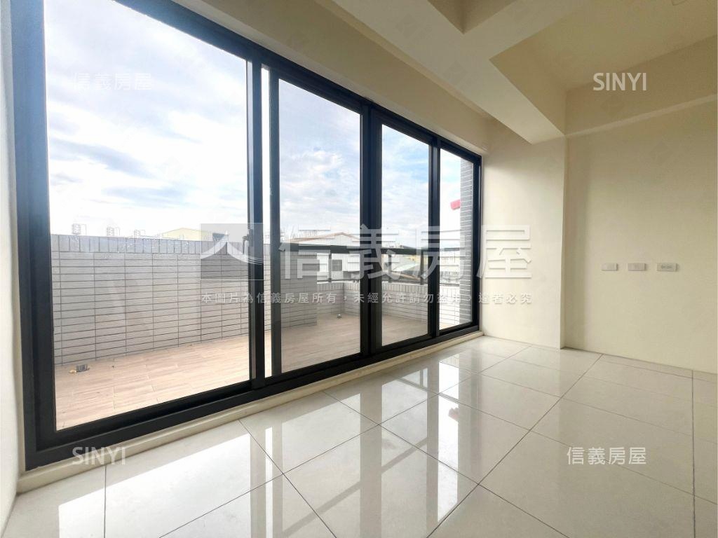 臨路未住電梯美墅房屋室內格局與周邊環境