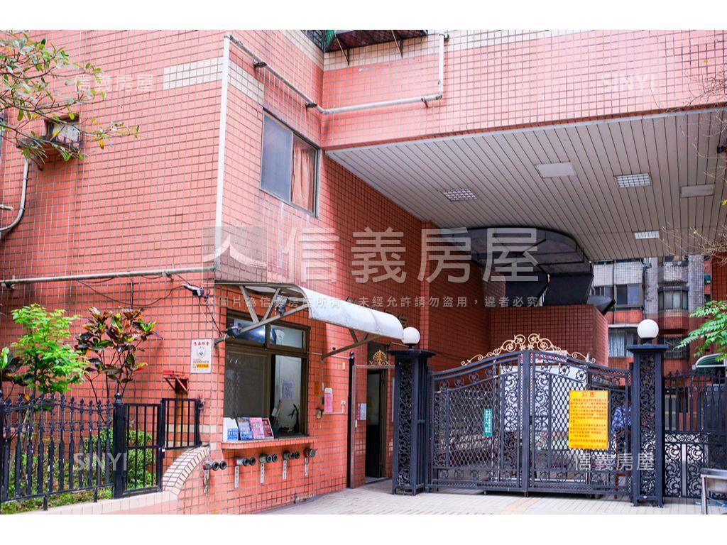 劍橋特區●大空間房屋室內格局與周邊環境