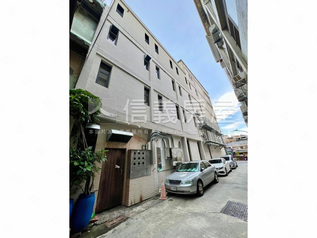 建工商二角地租黃金透店房屋室內格局與周邊環境