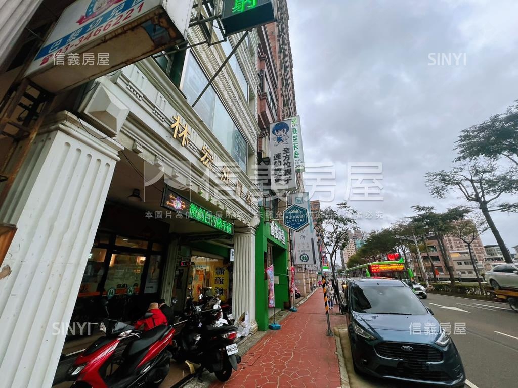 近家樂福經國路整棟透店房屋室內格局與周邊環境