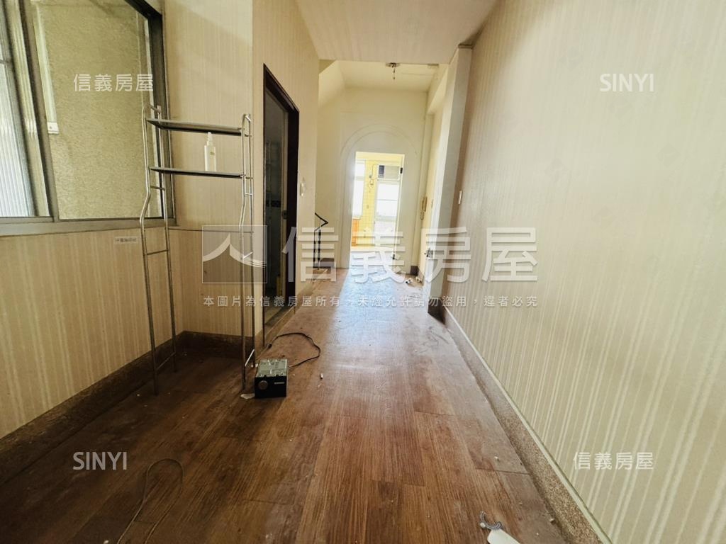 正健康路店面房屋室內格局與周邊環境