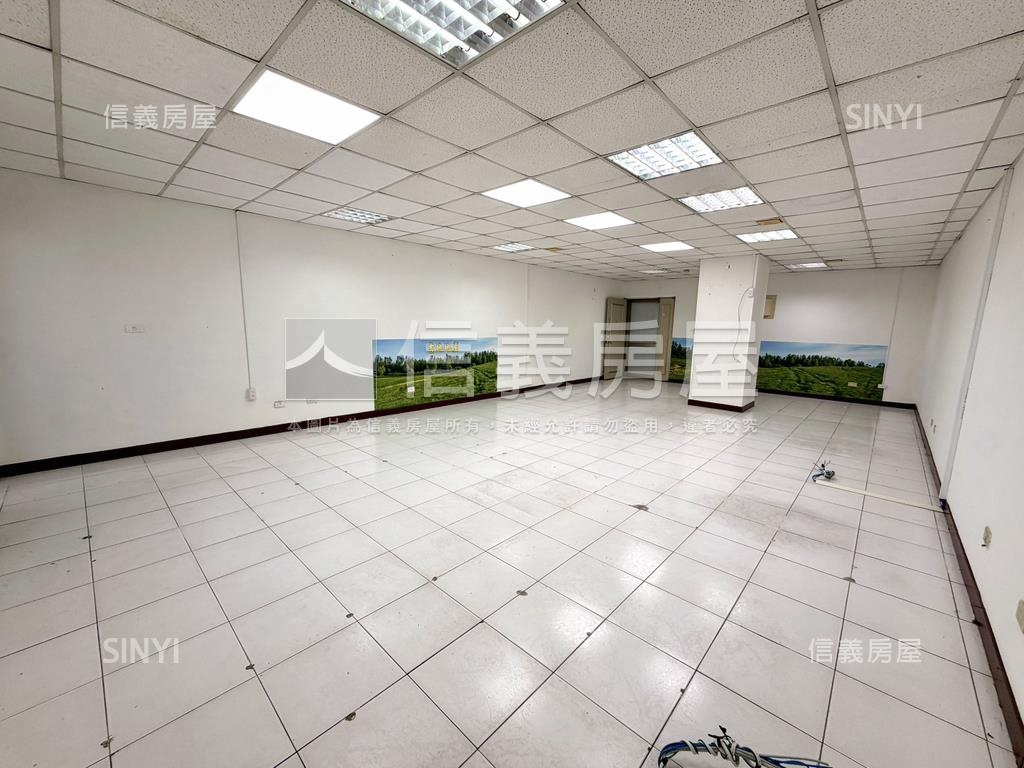 東區近交流道辦公室房屋室內格局與周邊環境