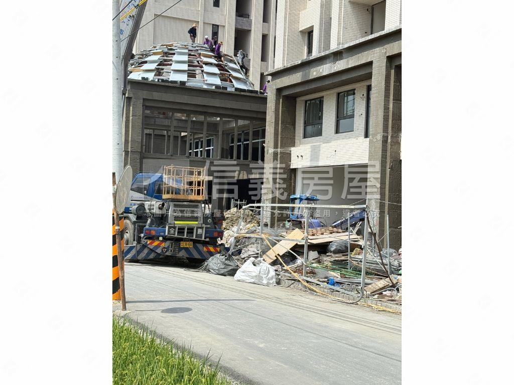 鹿港富旺艾美莊園金店面房屋室內格局與周邊環境