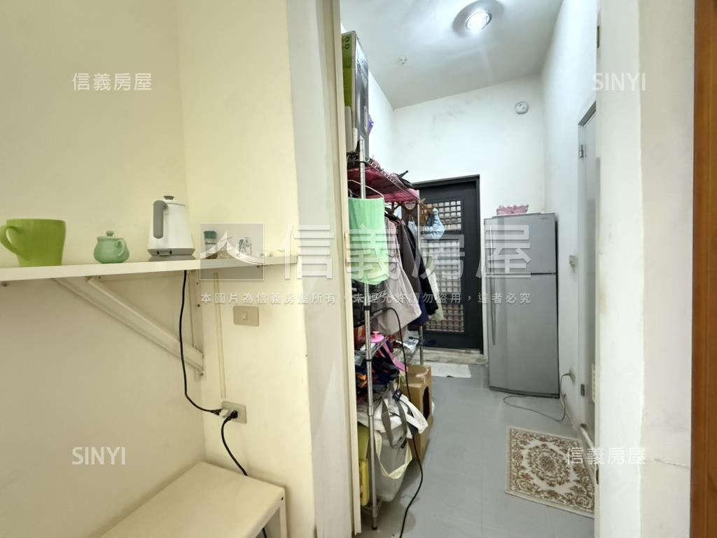 獨家。低總價邊間一樓房屋室內格局與周邊環境
