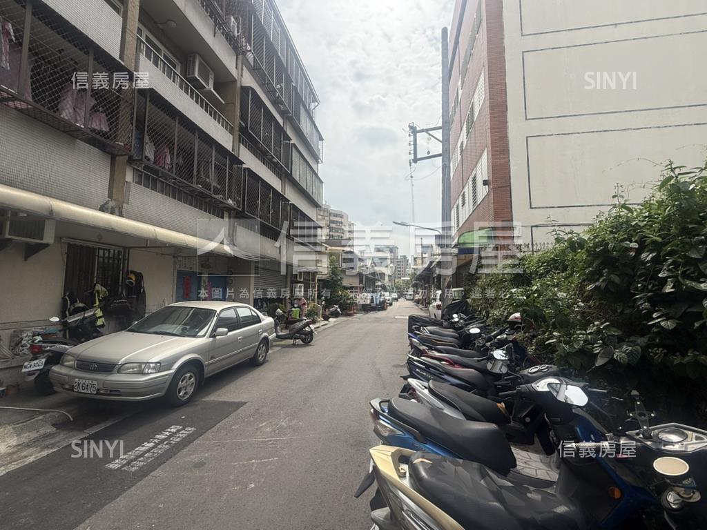 國豐街稀有衛浴開窗三樓寓房屋室內格局與周邊環境