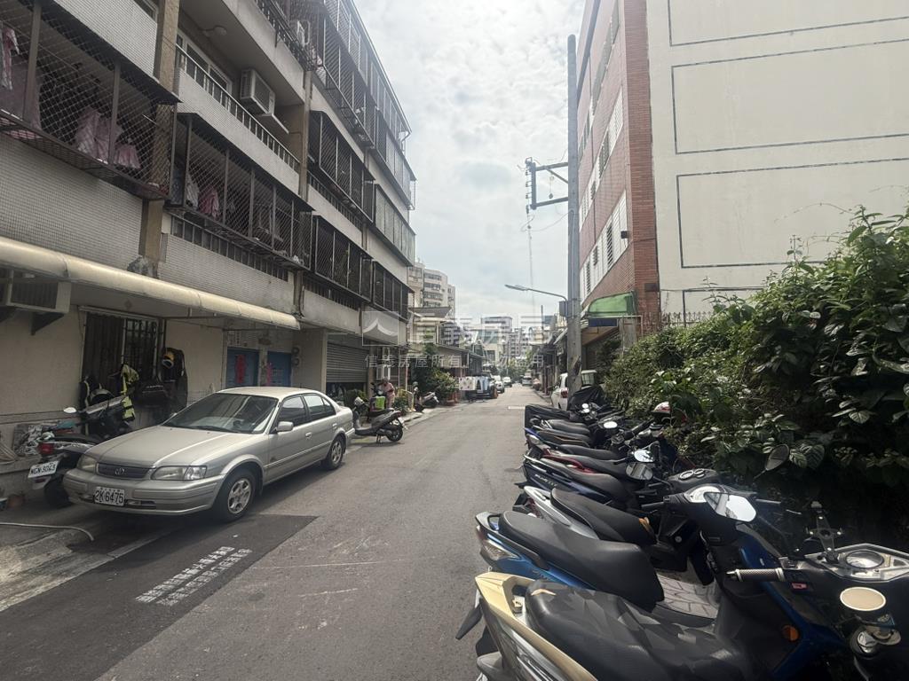 近國豐街衛浴開窗三樓美寓房屋室內格局與周邊環境