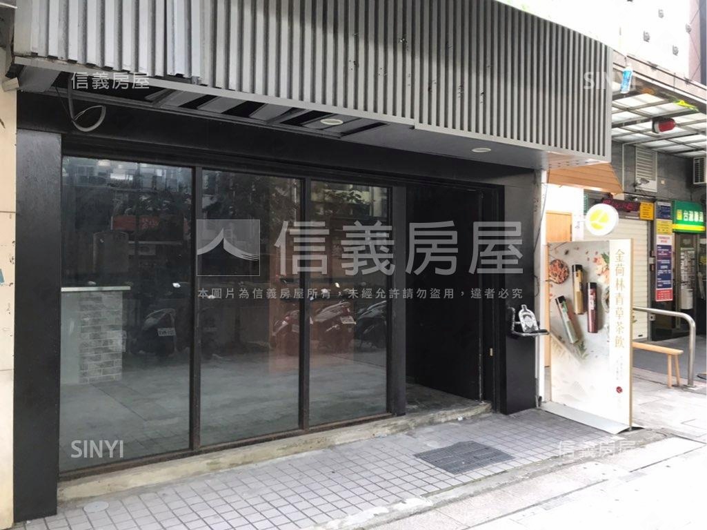 東區黃金店面房屋室內格局與周邊環境