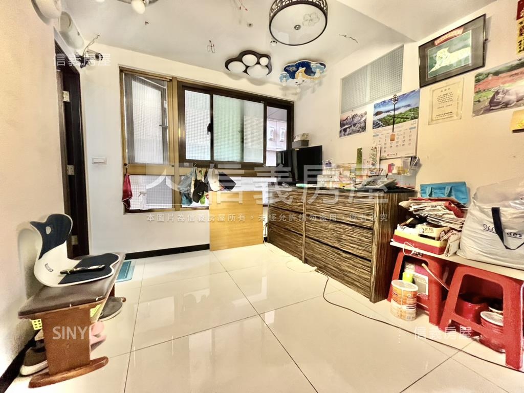 名店永流傳１＋２享金店房屋室內格局與周邊環境