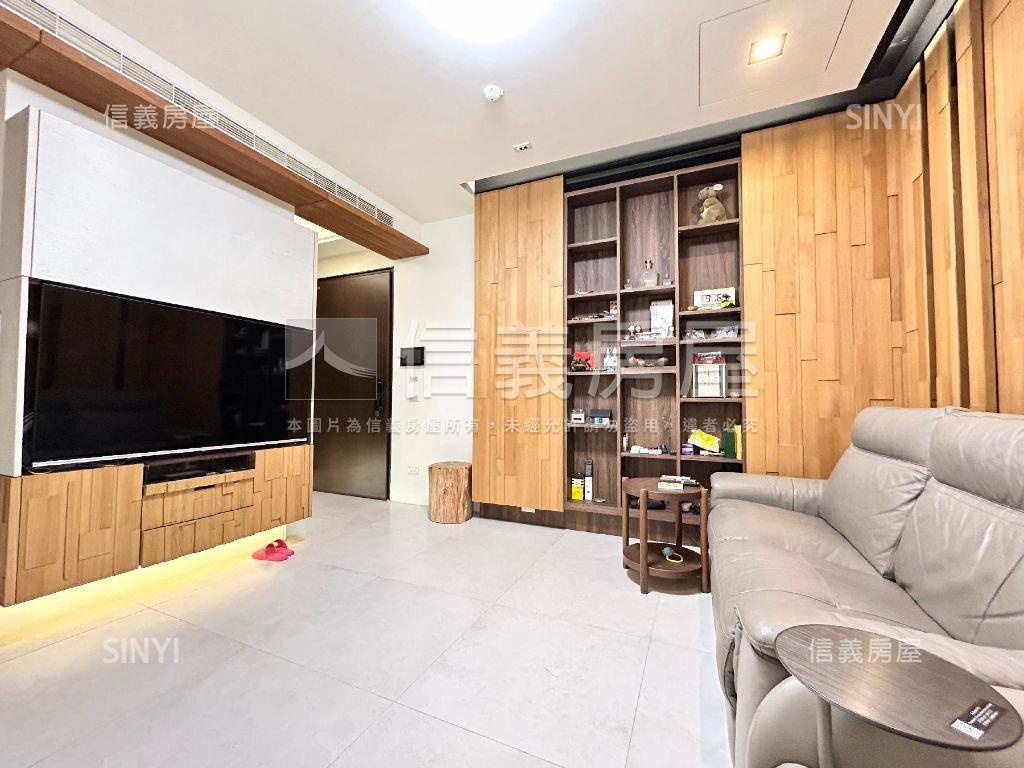 富富話合綠蔭三房坡平車位房屋室內格局與周邊環境