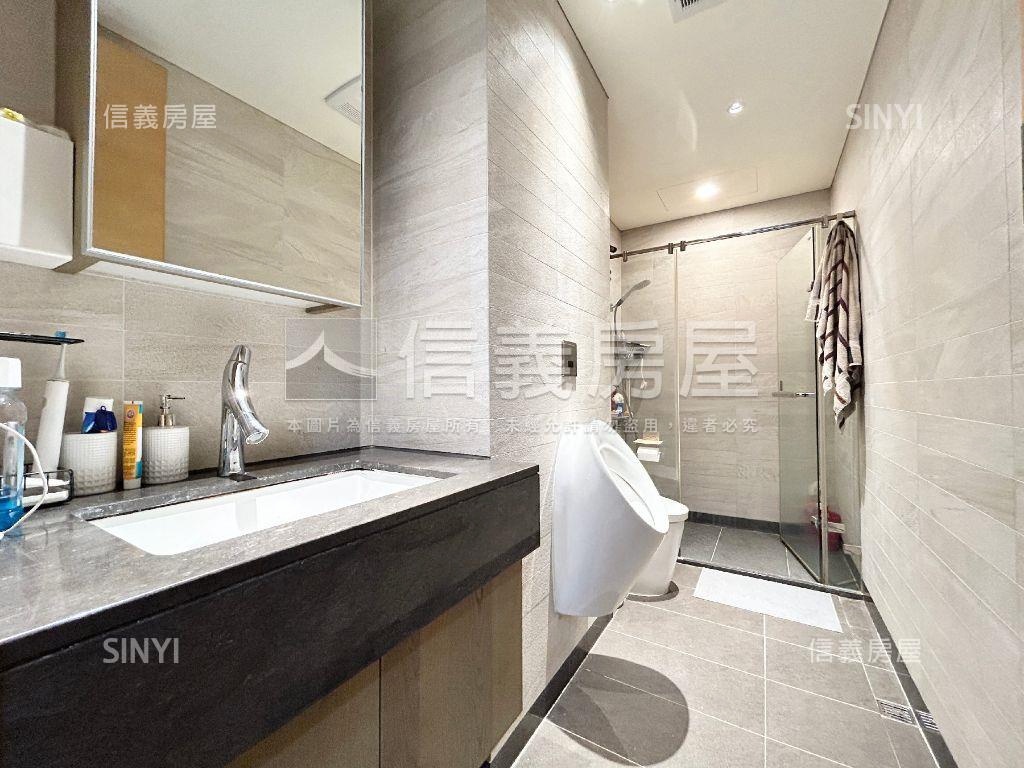 富富話合綠蔭三房坡平車位房屋室內格局與周邊環境