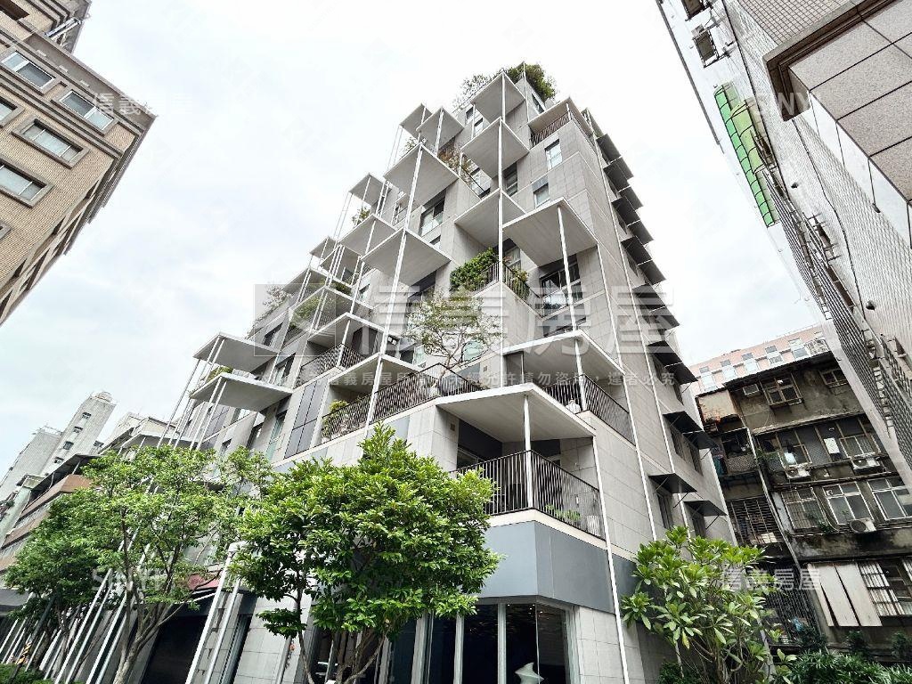 富富話合綠蔭三房坡平車位房屋室內格局與周邊環境