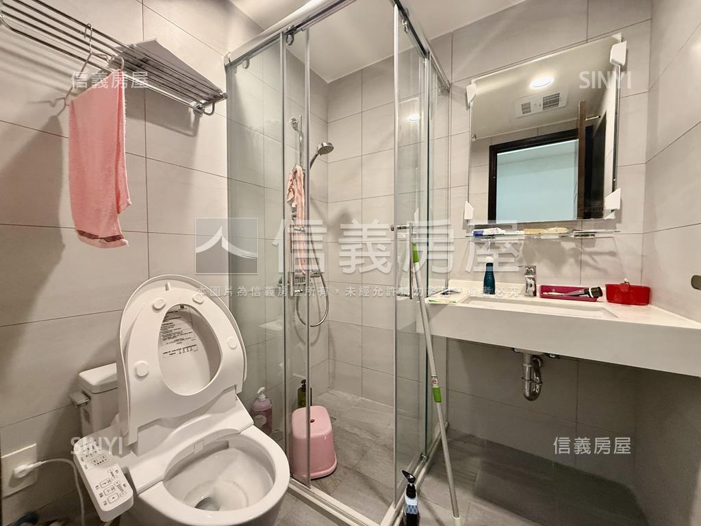 純寓三房平車房屋室內格局與周邊環境