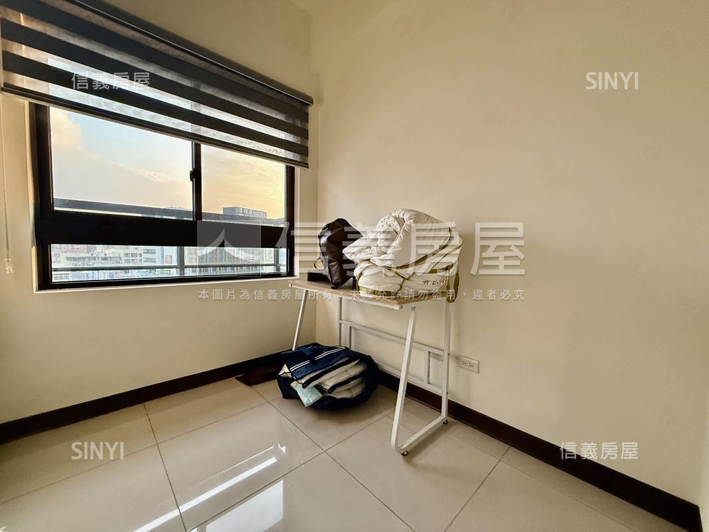 純寓三房平車房屋室內格局與周邊環境