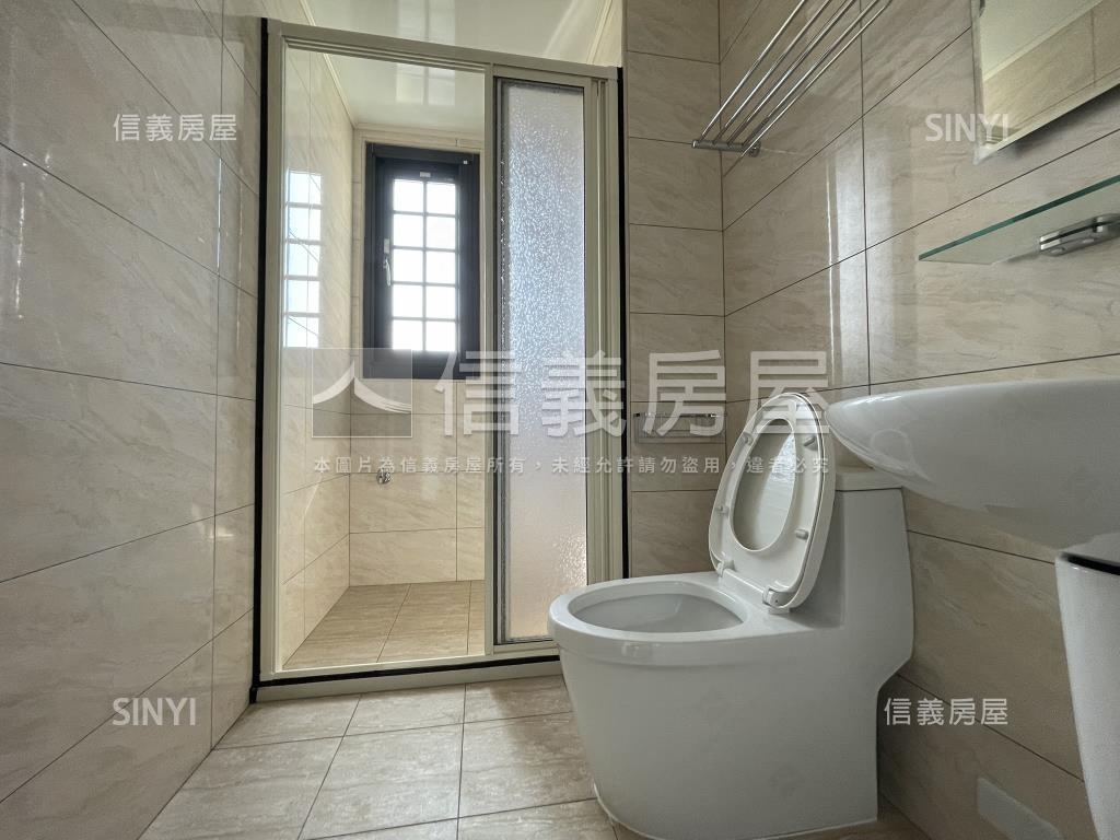 大埔商圈大面寬別墅房屋室內格局與周邊環境