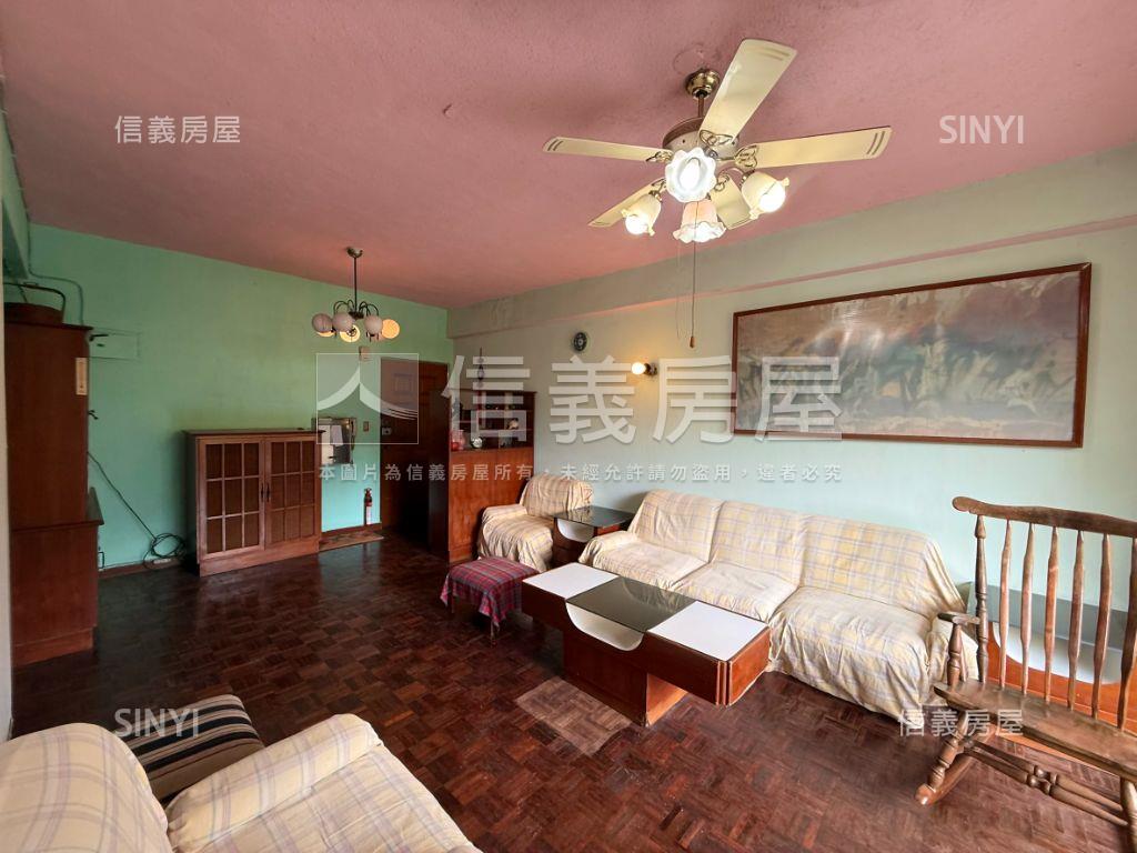 新北投溫泉電梯２房房屋室內格局與周邊環境