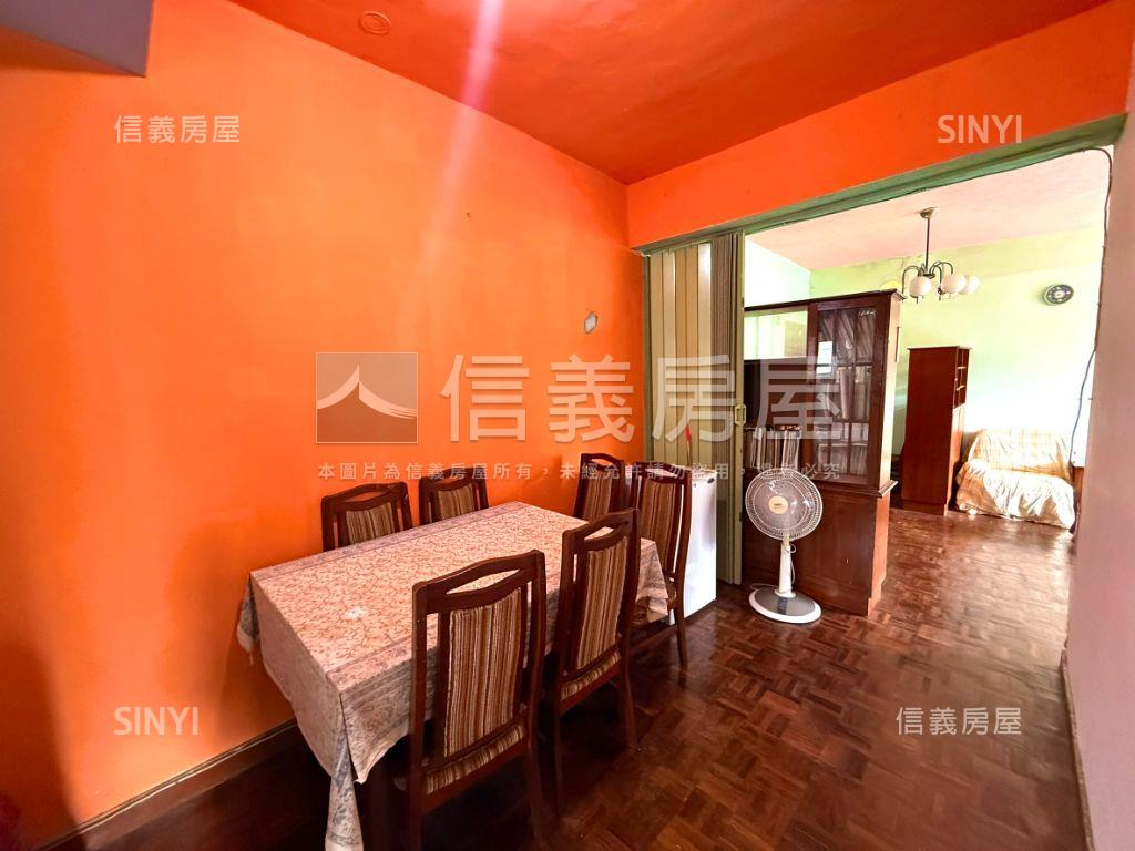 新北投溫泉電梯２房房屋室內格局與周邊環境