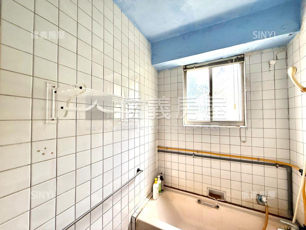 新北投溫泉電梯２房房屋室內格局與周邊環境