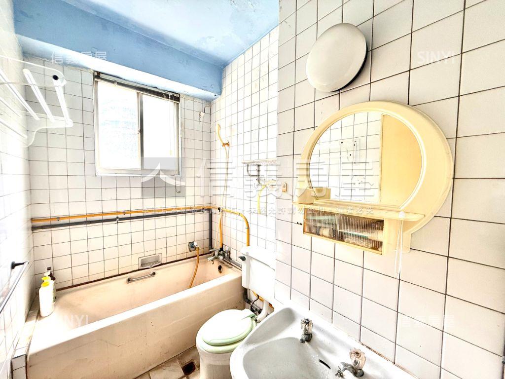 新北投溫泉電梯２房房屋室內格局與周邊環境