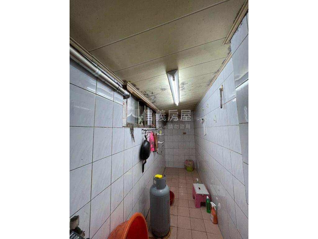 近桃園醫院稀有釋出房屋室內格局與周邊環境
