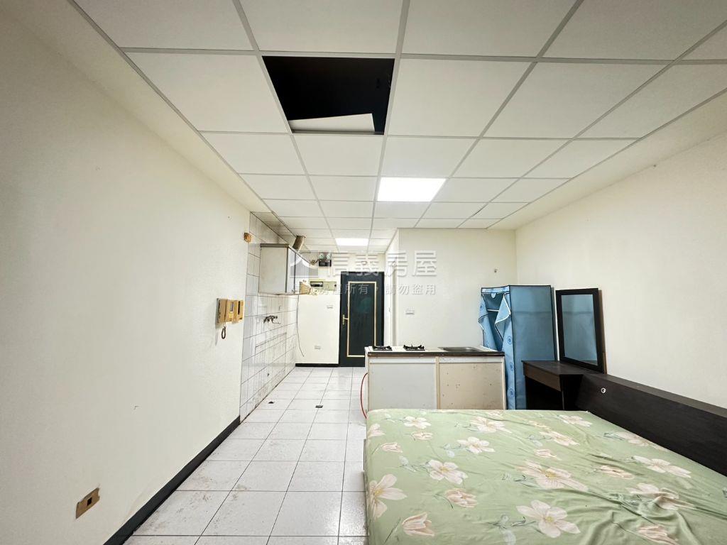 凱旋門景觀套房房屋室內格局與周邊環境