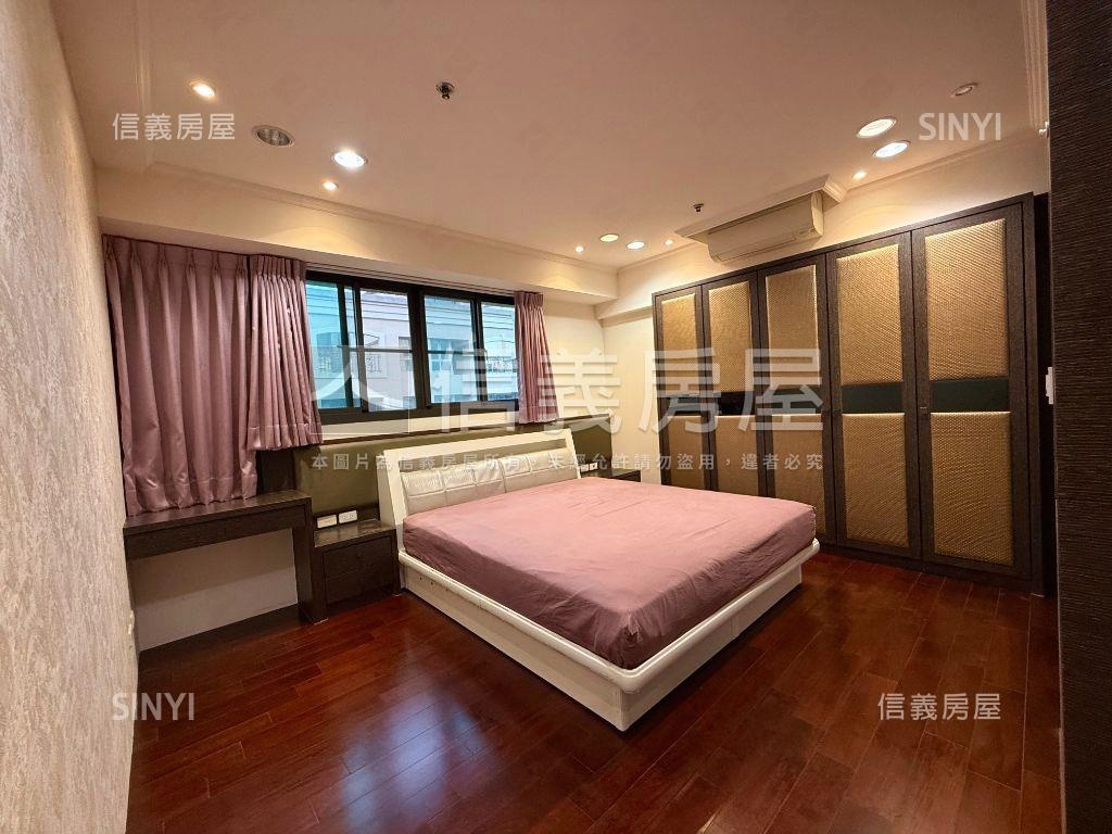 陽光情人採光三房平車房屋室內格局與周邊環境