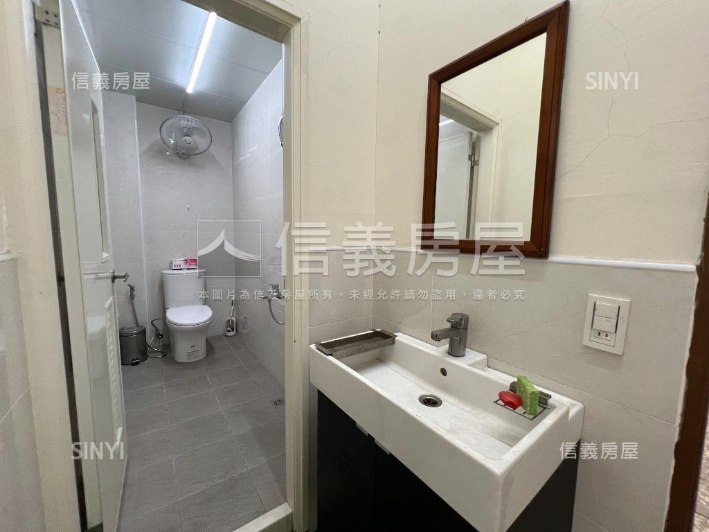 正大業路大面寬透天金店面房屋室內格局與周邊環境