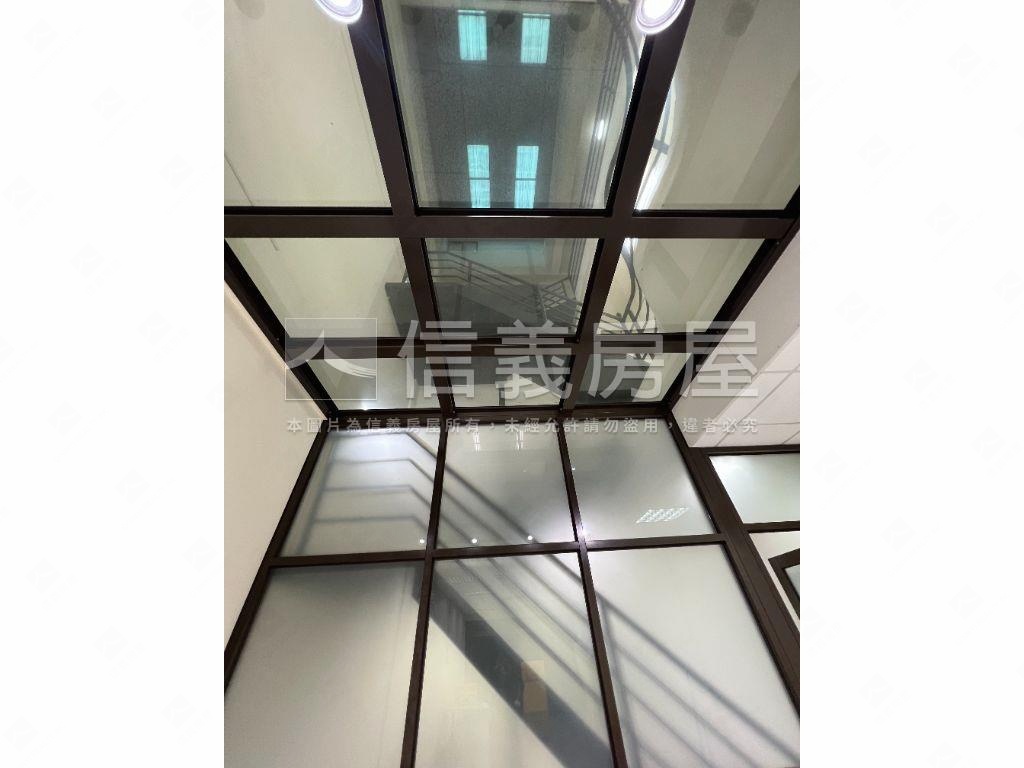 正大業路大面寬透天金店面房屋室內格局與周邊環境