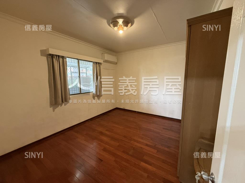 低公設台北天下四房房屋室內格局與周邊環境