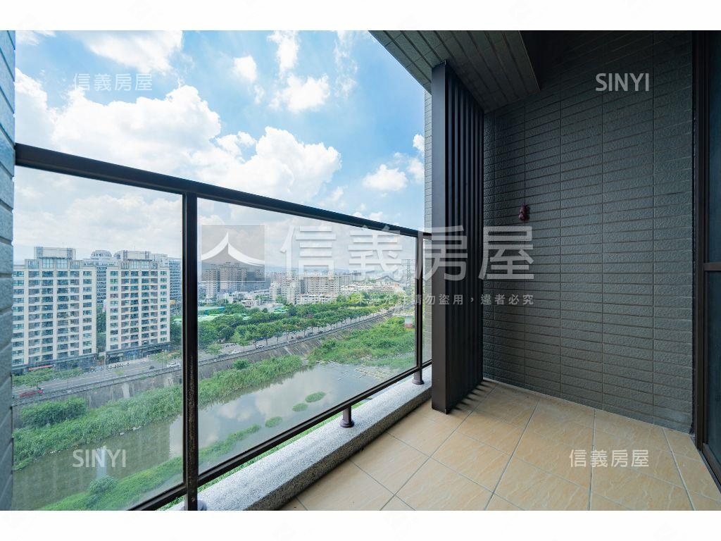 四季水悅高樓四房平車房屋室內格局與周邊環境