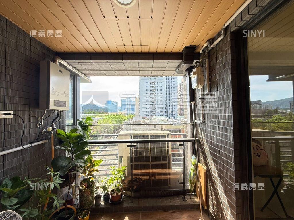 月明風清Ω電梯兩房房屋室內格局與周邊環境