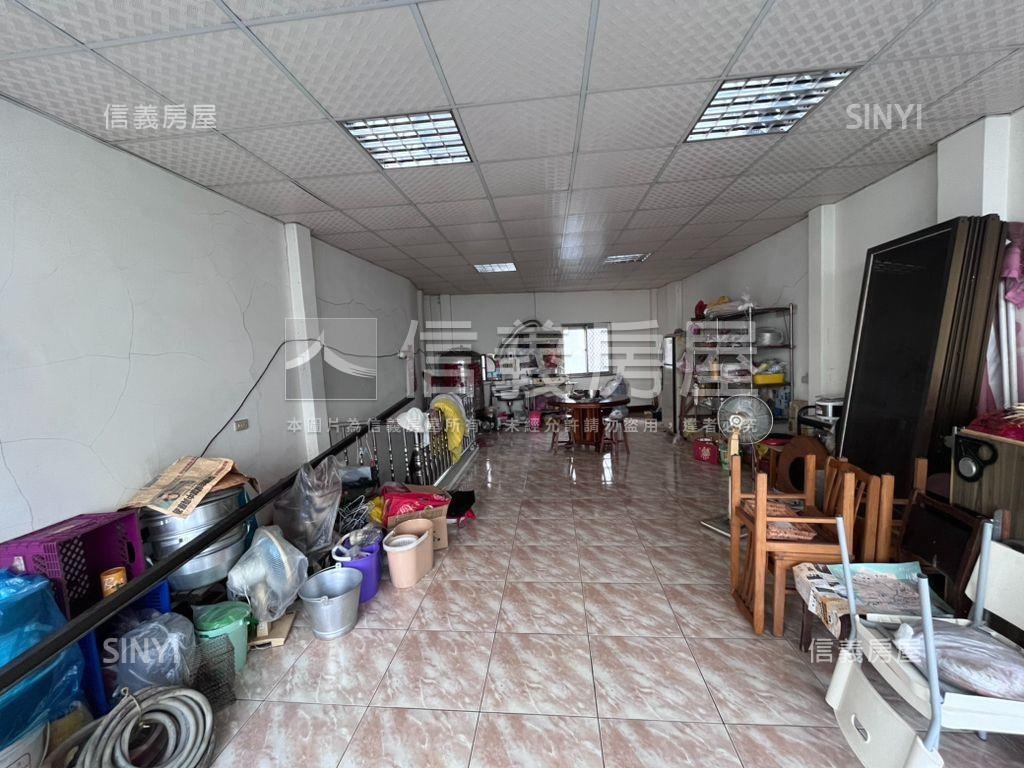 一中商業透天店面房屋室內格局與周邊環境