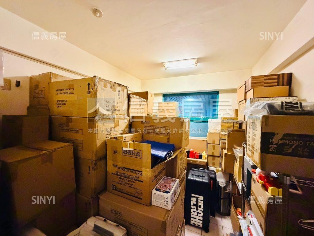 逢甲夜市．黃金店面．房屋室內格局與周邊環境