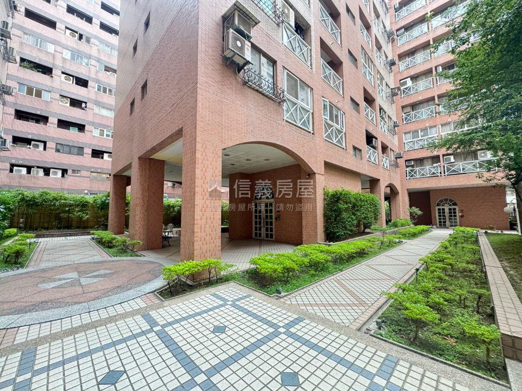 酷！惠宇桂冠四房高樓車位房屋室內格局與周邊環境