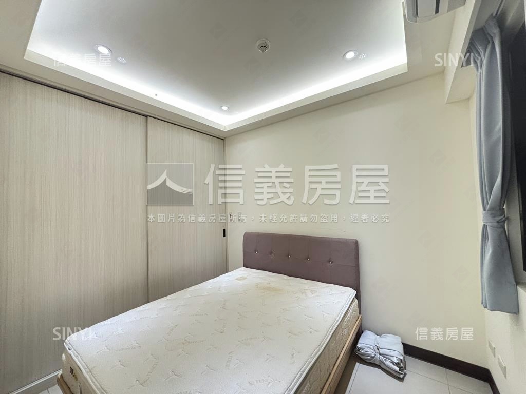 海洋都心三房車位房屋室內格局與周邊環境
