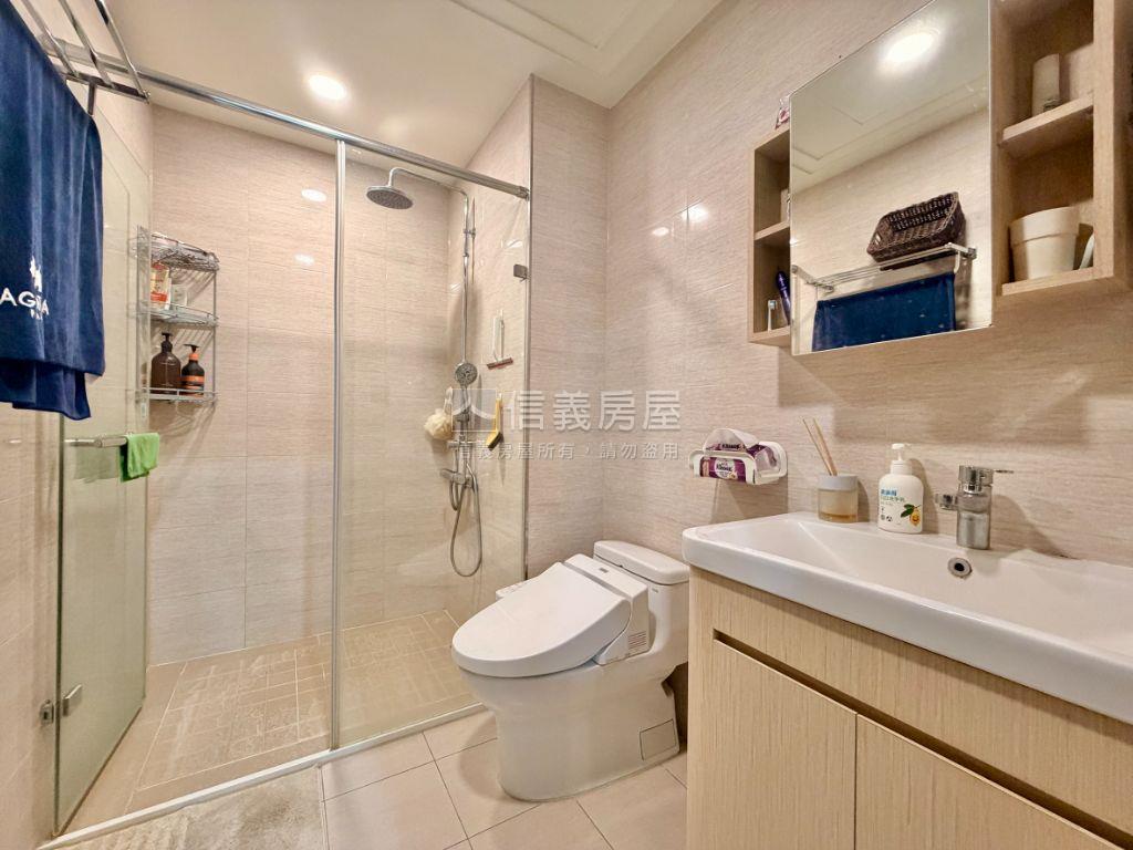 ＡＴＭ個性裝潢高樓層美宅房屋室內格局與周邊環境